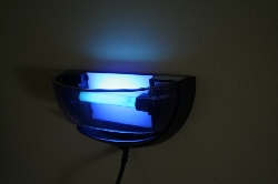 UV lampa za muhe i insekte Vaggmodell-1